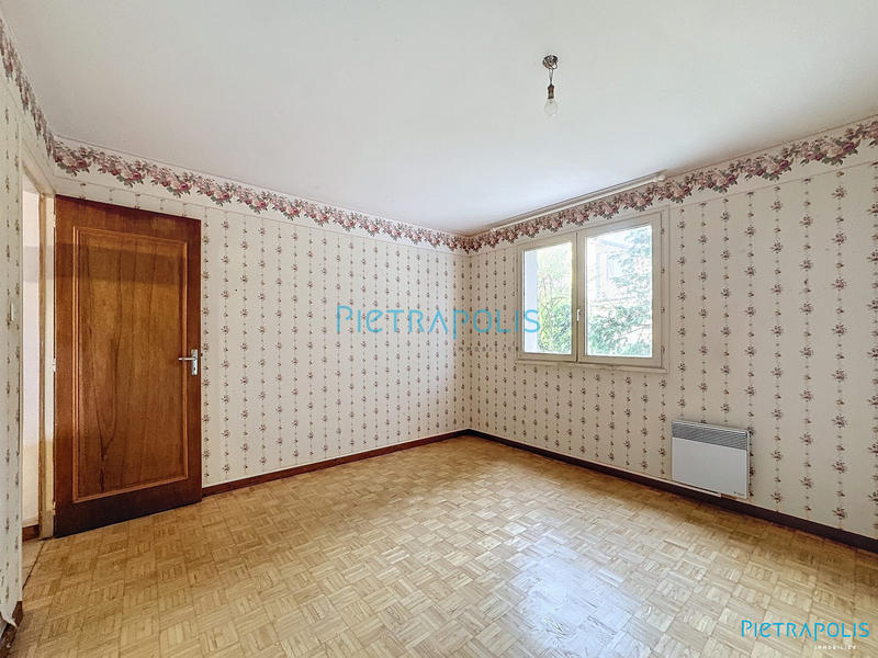 Appartement - 100 m² - 3 pièces