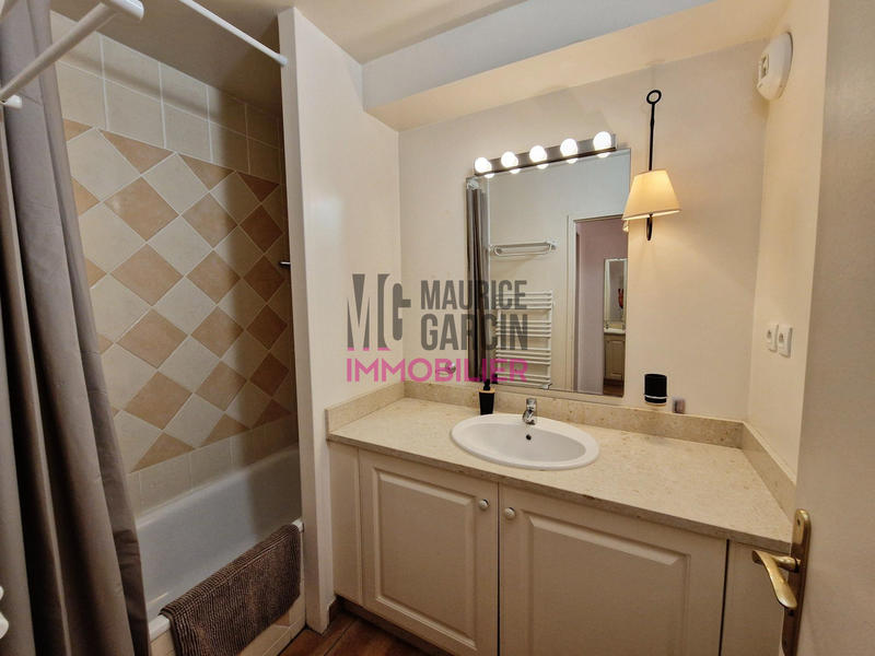 Appartement - 45 m² - 3 pièces