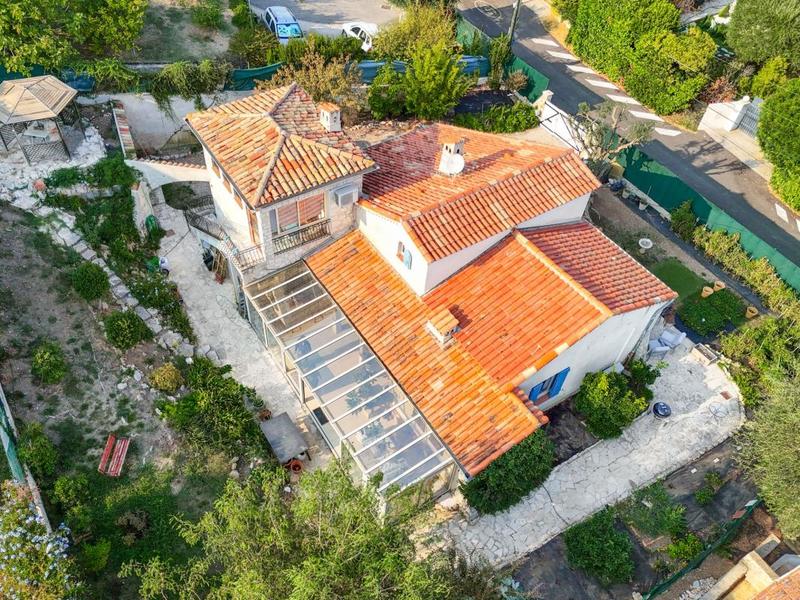 Maison - 128 m² - 5 pièces