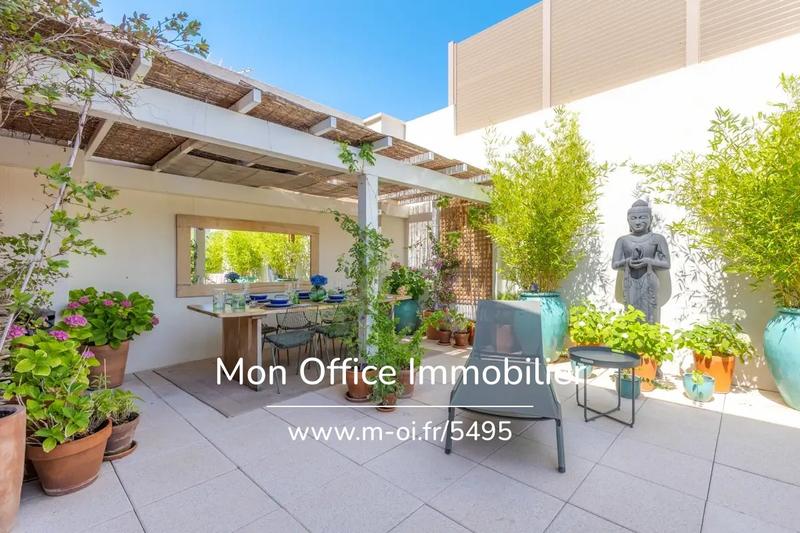 Duplex - 90 m² - 4 pièces