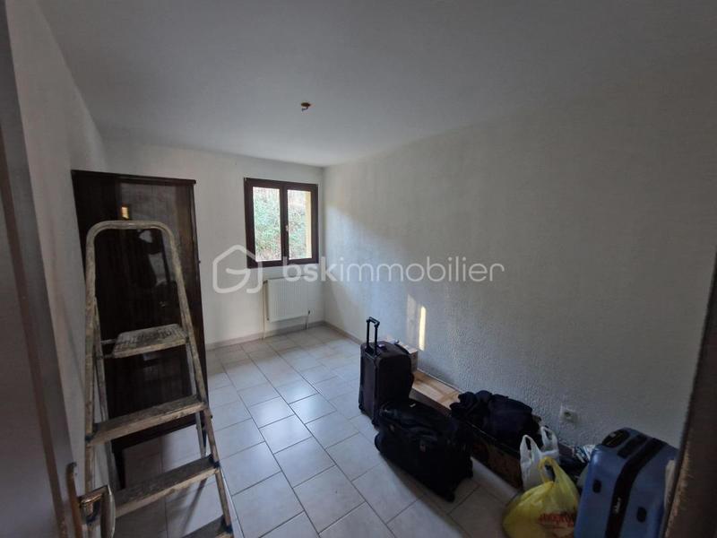 Immeuble - 214 m² - 10 pièces