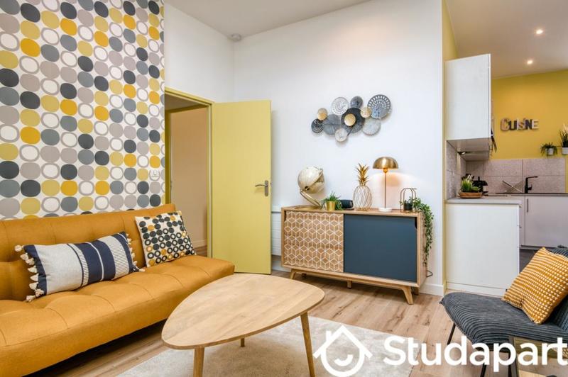 Chambre - 10 m² - 1 pièce