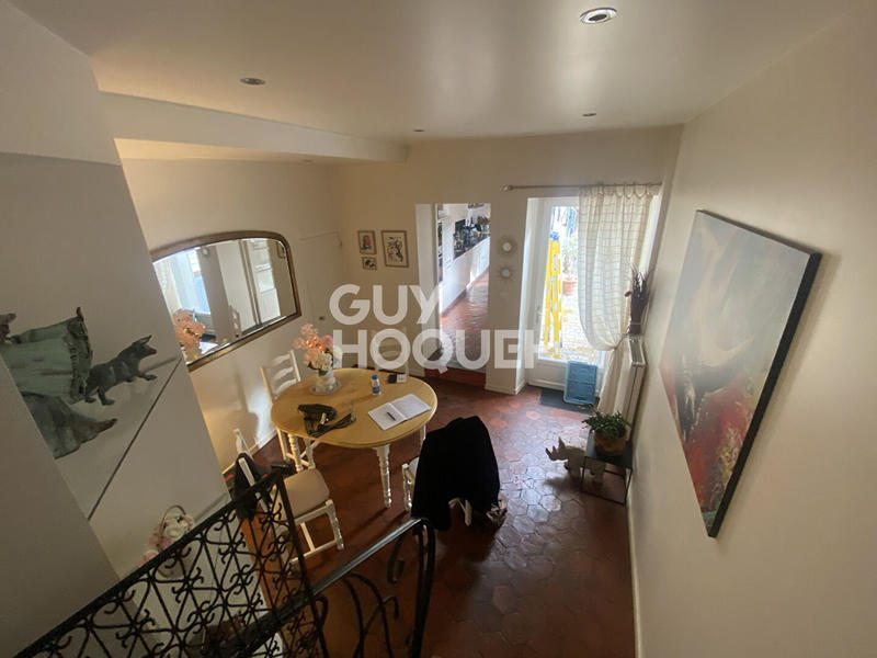 Maison - 174 m² - 6 pièces