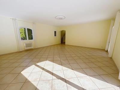 Maison - 128 m² - 5 pièces