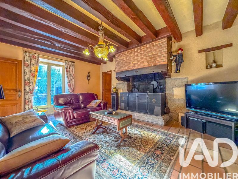 Maison - 211 m² - 6 pièces