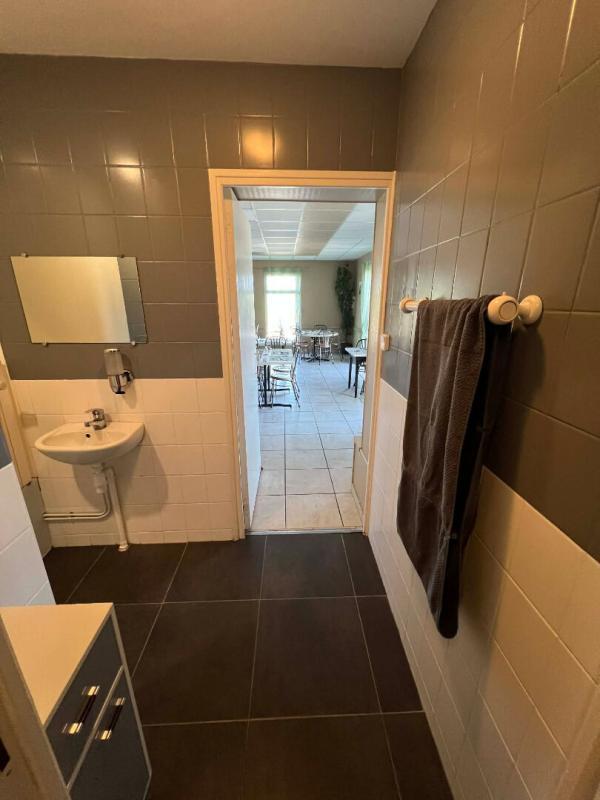 Maison - 235 m² - 6 pièces