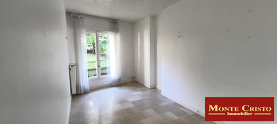 Appartement - 127 m² - 5 pièces