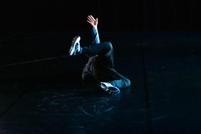 Performance danse et musique « Conversation », cie Virgule et Lula Heldt