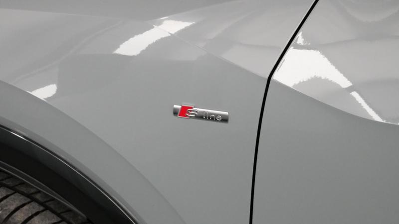 Audi Q2 35 Tfsi Edition One Matrix/Toit/Carplay/B&amp;O