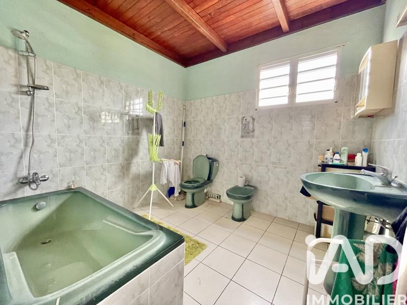 Maison - 361 m² - 14 pièces