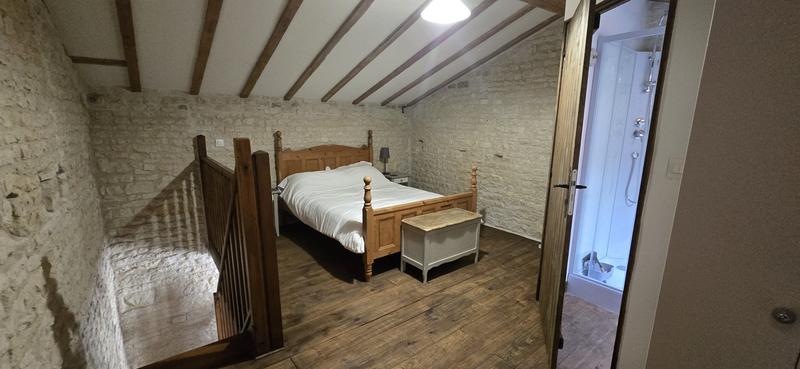 Maison - 206 m² - 8 pièces