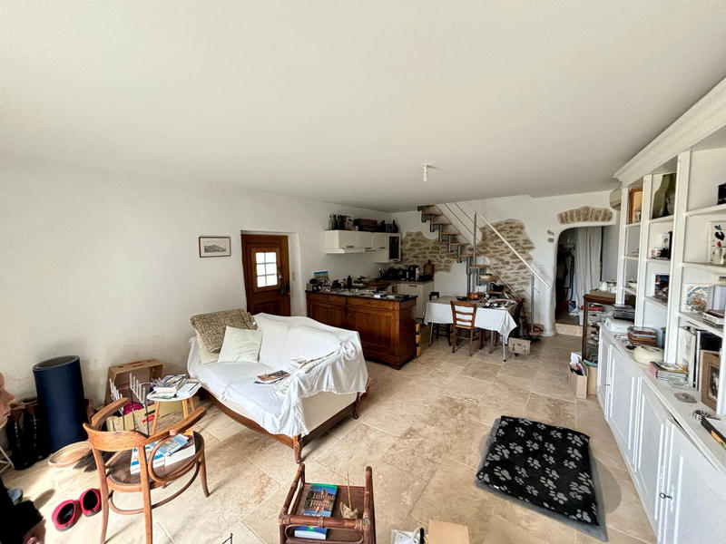 Mas - 260 m² - 17 pièces