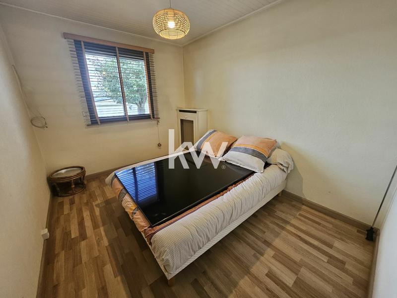 Entrepôt - 89 m² - 4 pièces