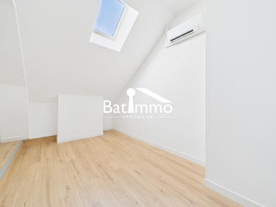 Appartement - 75 m² - 4 pièces