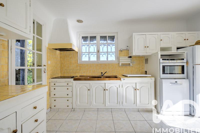 Maison - 140 m² - 5 pièces