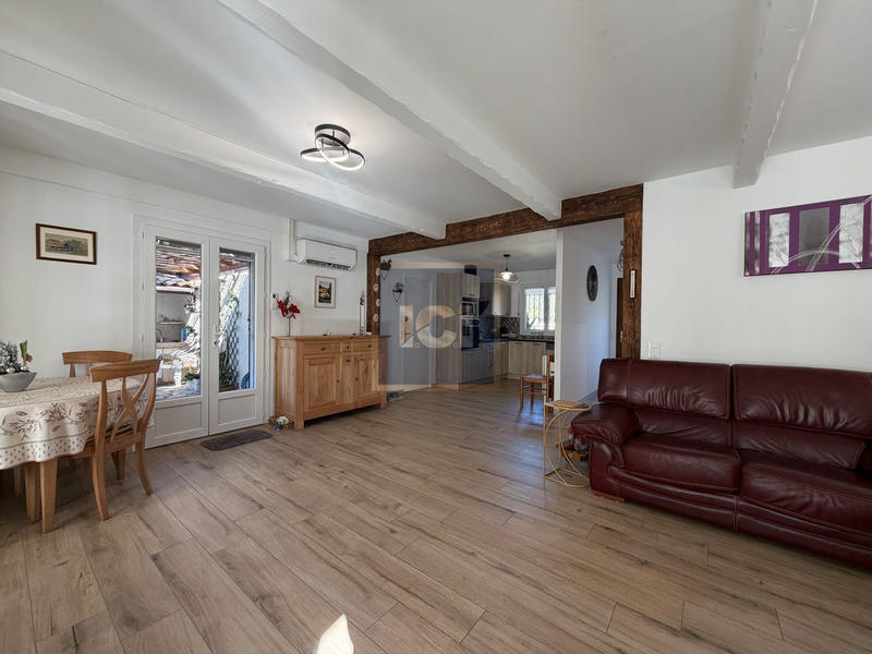 Villa - 80 m² - 4 pièces