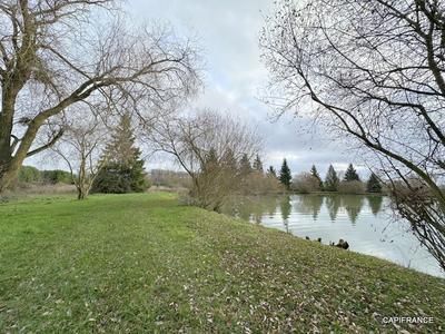 Terrain de loisirs - 25 730 m²