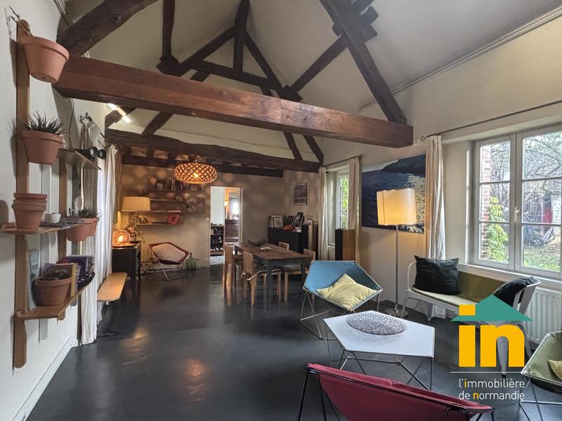 Maison de ville - 185 m² - 7 pièces