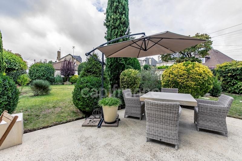 Maison - 175 m² - 7 pièces