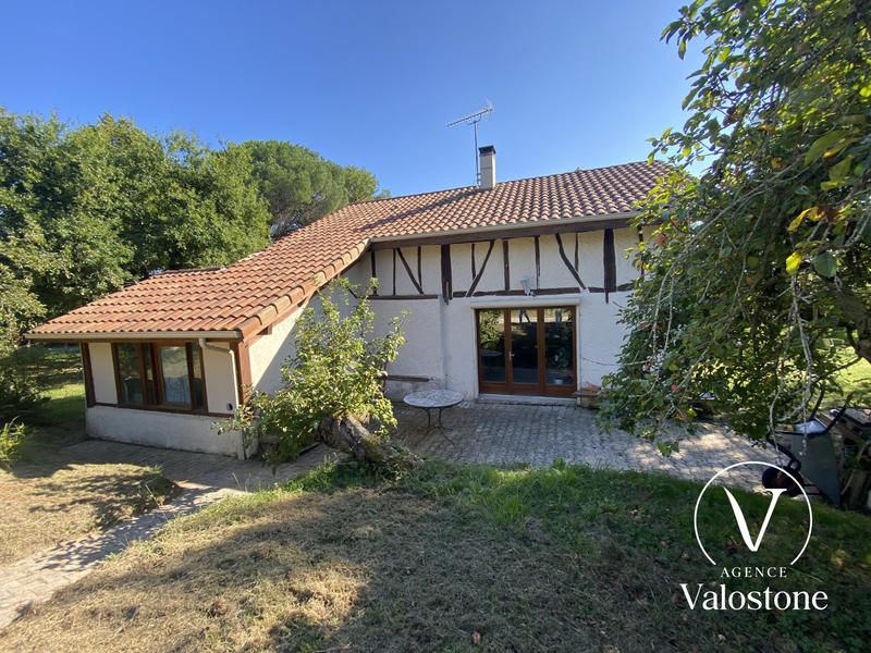 Maison traditionnelle - 125 m² - 6 pièces