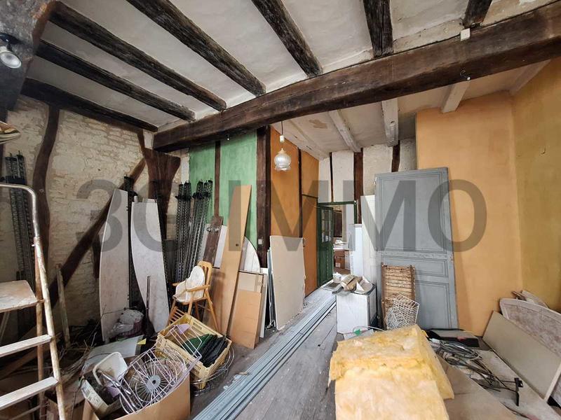 Immeuble - 145 m² - 5 pièces