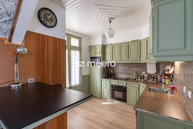 Maison - 94 m² - 5 pièces