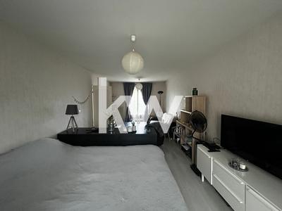 Maison - 101 m² - 4 pièces