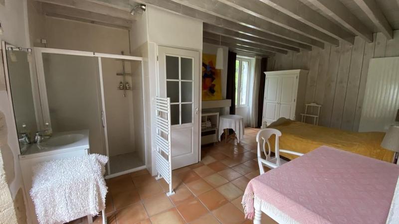 Maison - 300 m² - 7 pièces