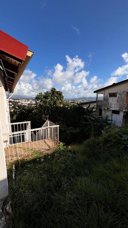 Maison - 186 m² - 7 pièces