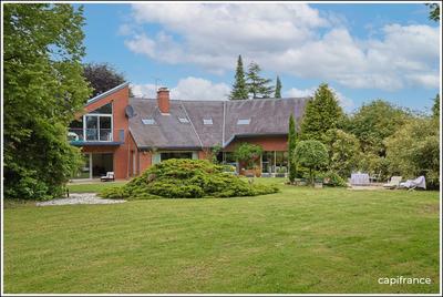 Maison d'architecte - 319 m² - 10 pièces