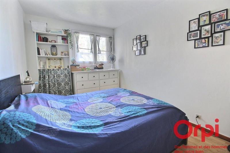 Appartement - 102 m² - 5 pièces