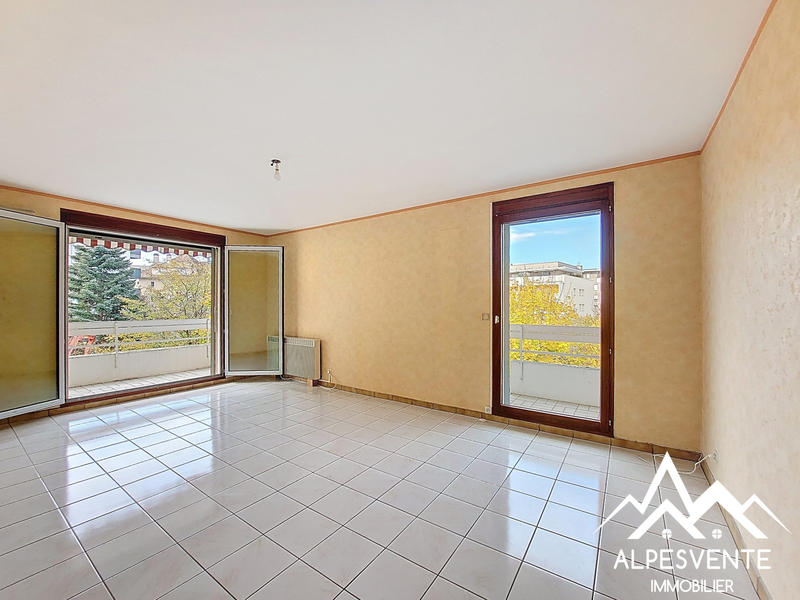 Appartement - 76 m² - 3 pièces