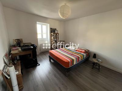 Appartement - 108 m² - 5 pièces