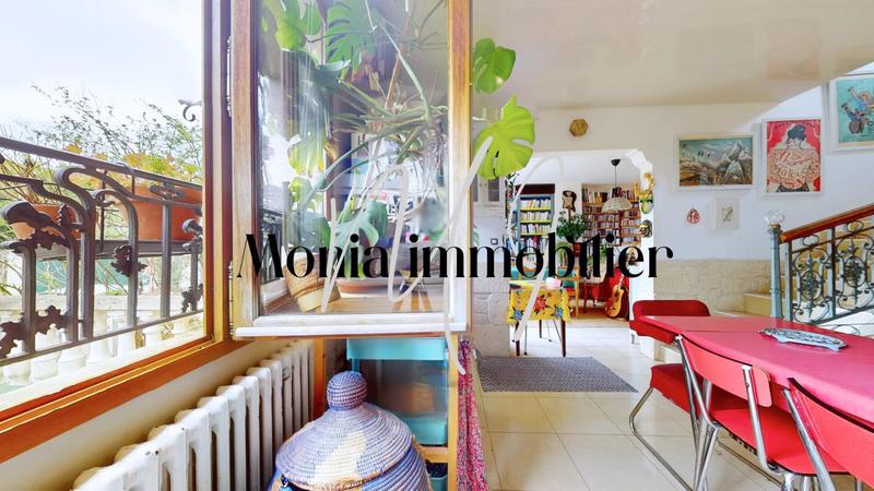 Pavillon - 130 m² - 6 pièces