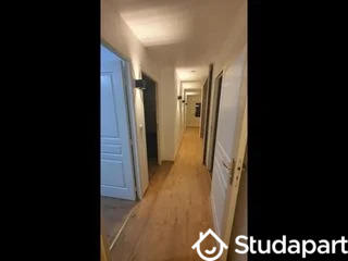 Chambre - 14 m² - 1 pièce