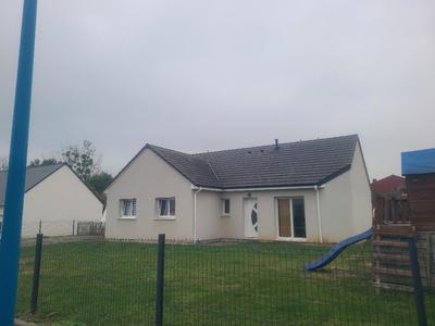 Maison - 105 m² - 5 pièces