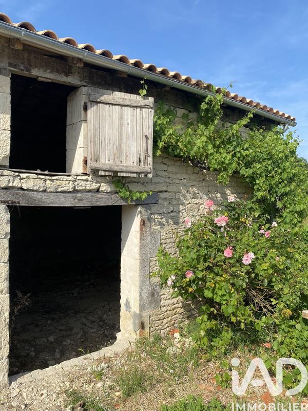 Maison - 150 m² - 1 pièce