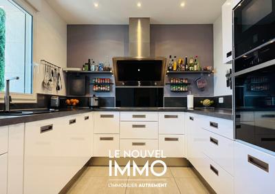 Maison - 93 m² - 3 pièces