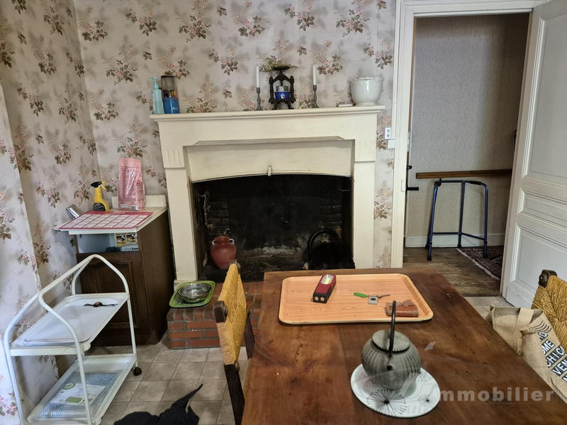 Maison - 179 m² - 8 pièces