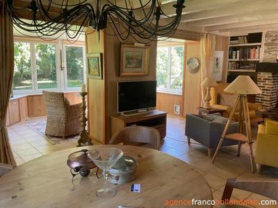 Maison - 110 m² - 6 pièces