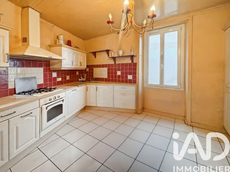 Maison - 98 m² - 4 pièces
