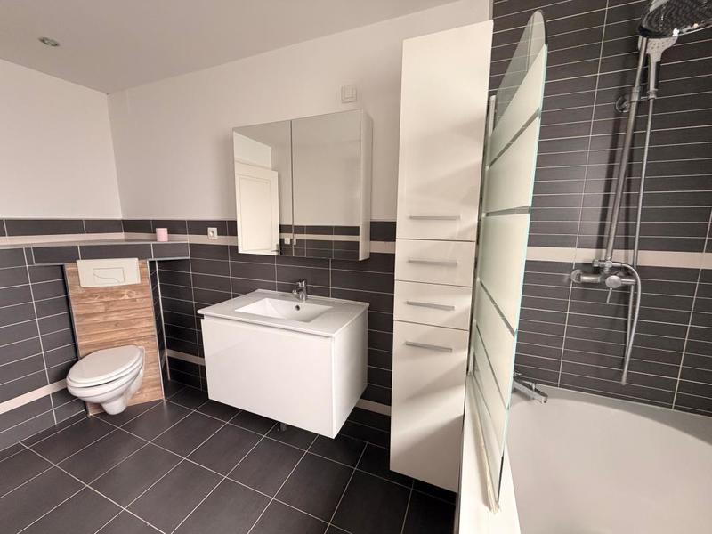 Maison - 98 m² - 3 pièces