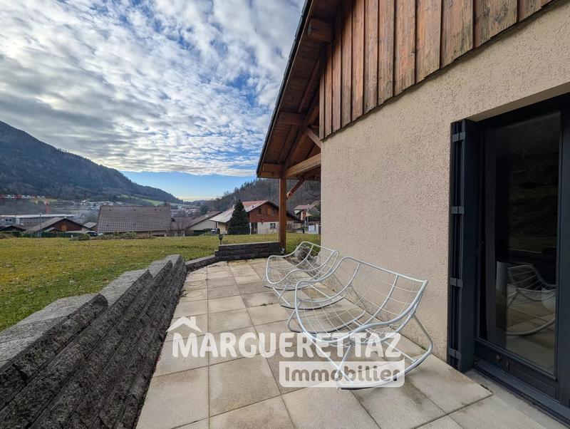 Maison - 108 m² - 4 pièces