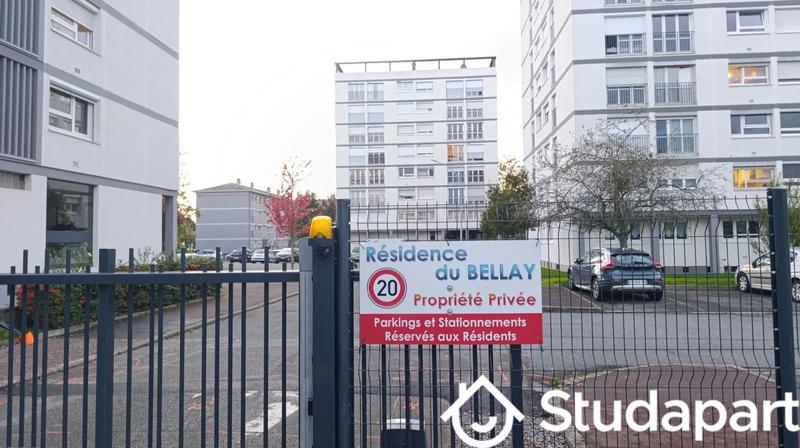 Chambre - 10 m² - 1 pièce