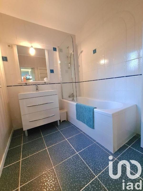 Maison - 167 m² - 12 pièces