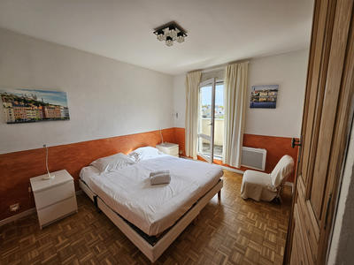 Appartement - 84 m² - 4 pièces