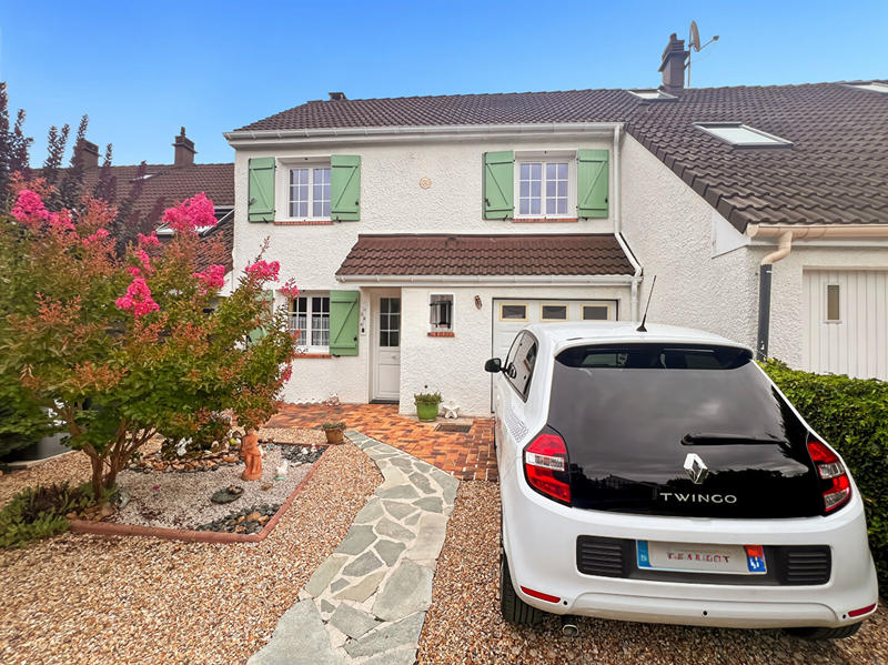 Maison - 86 m² - 5 pièces