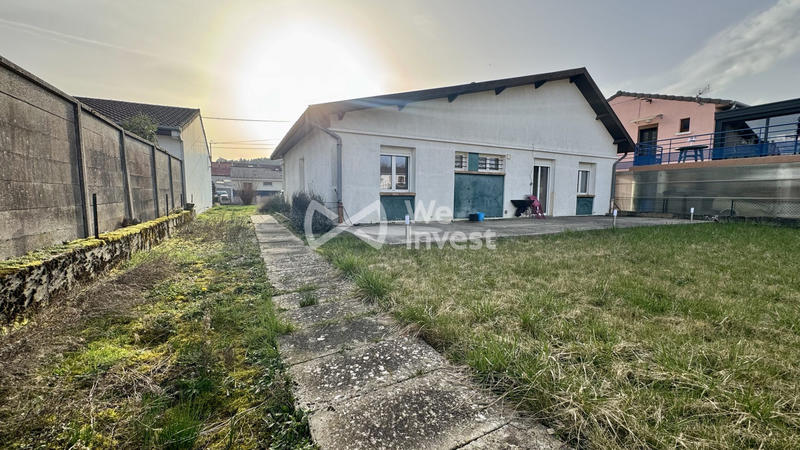 Maison - 90 m² - 5 pièces