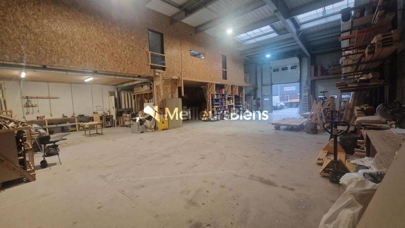 Local d'activité / Entrepôt - 485 m² - 3 pièces