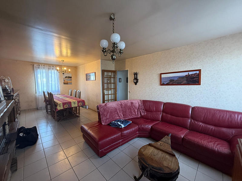 Maison - 110 m² - 4 pièces